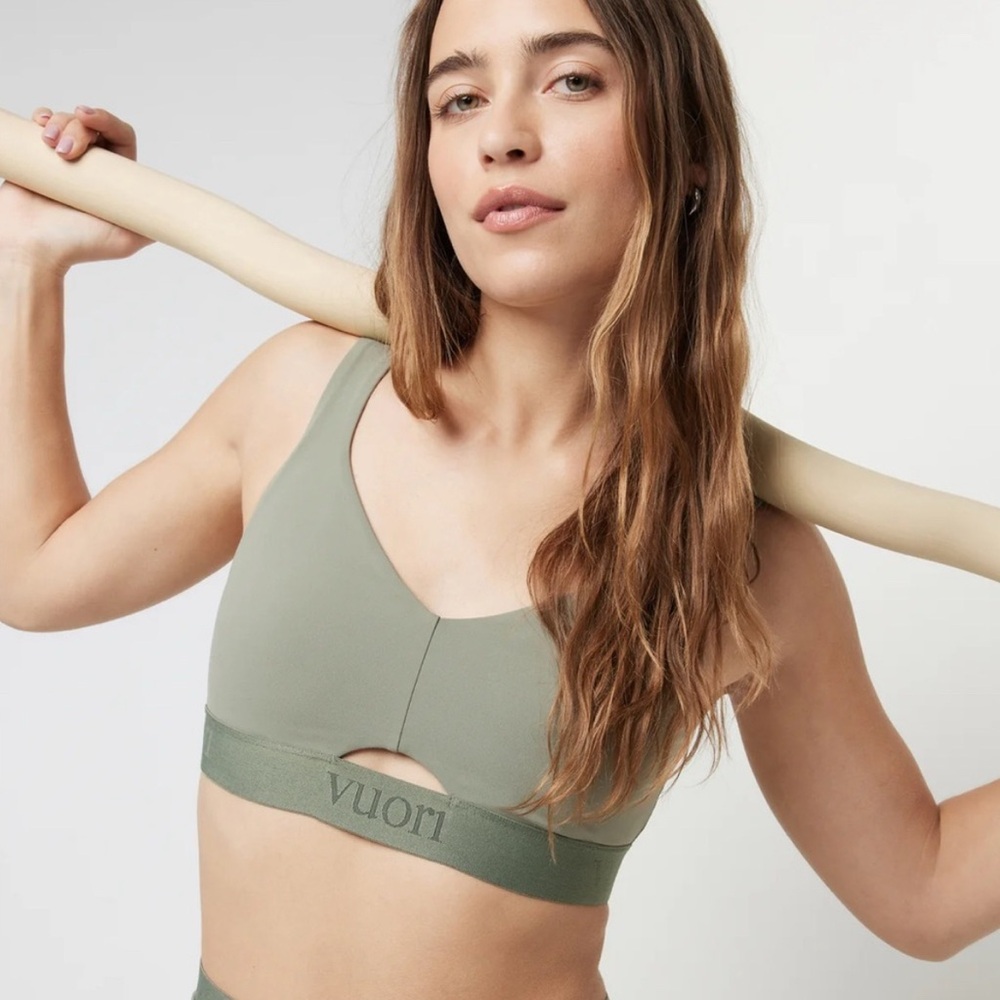 Vuori Elevate Daily Bra Pistachio Sz. M